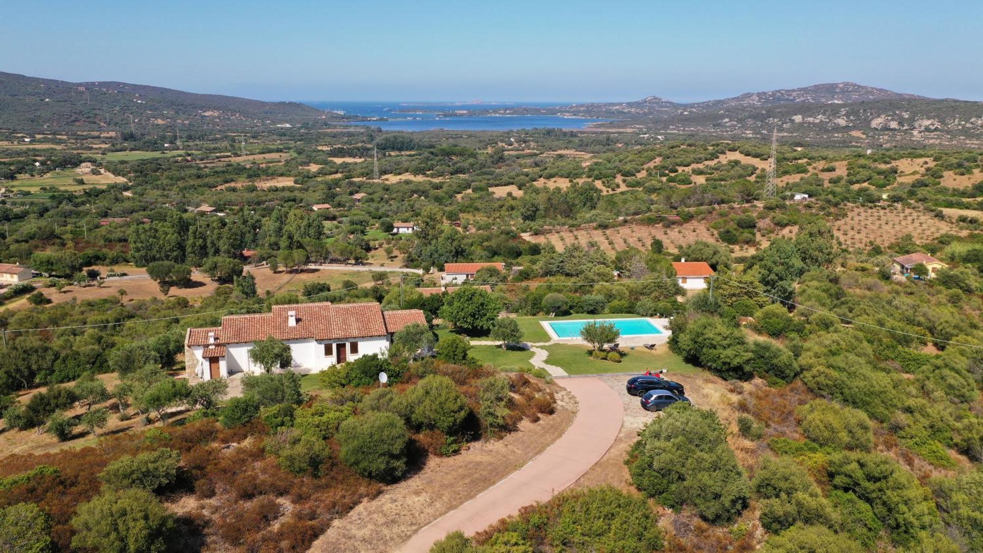 Villa Alba Esclusiva Villa Con Piscina A Sfioro E Vista Mozzafiato Sul Mare Cugnana Exterior foto