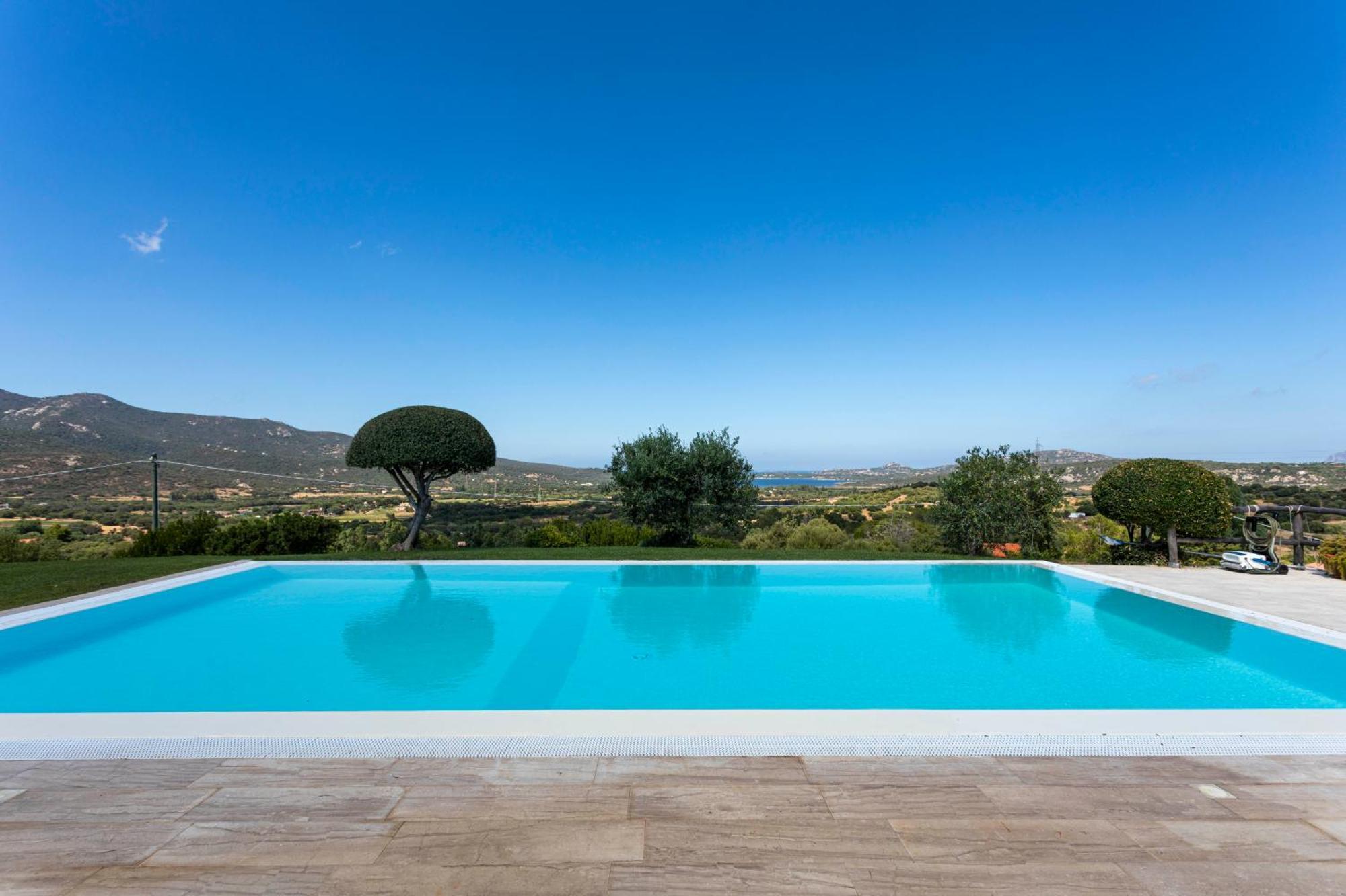 Villa Alba Esclusiva Villa Con Piscina A Sfioro E Vista Mozzafiato Sul Mare Cugnana Exterior foto