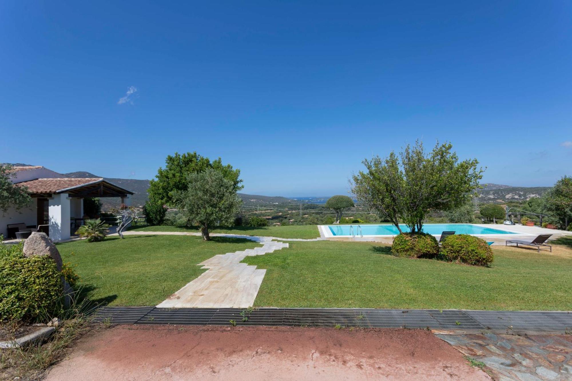 Villa Alba Esclusiva Villa Con Piscina A Sfioro E Vista Mozzafiato Sul Mare Cugnana Exterior foto