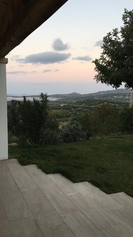 Villa Alba Esclusiva Villa Con Piscina A Sfioro E Vista Mozzafiato Sul Mare Cugnana Exterior foto